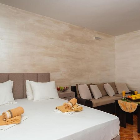 ApartHotel Stijovic Bar Buitenkant foto