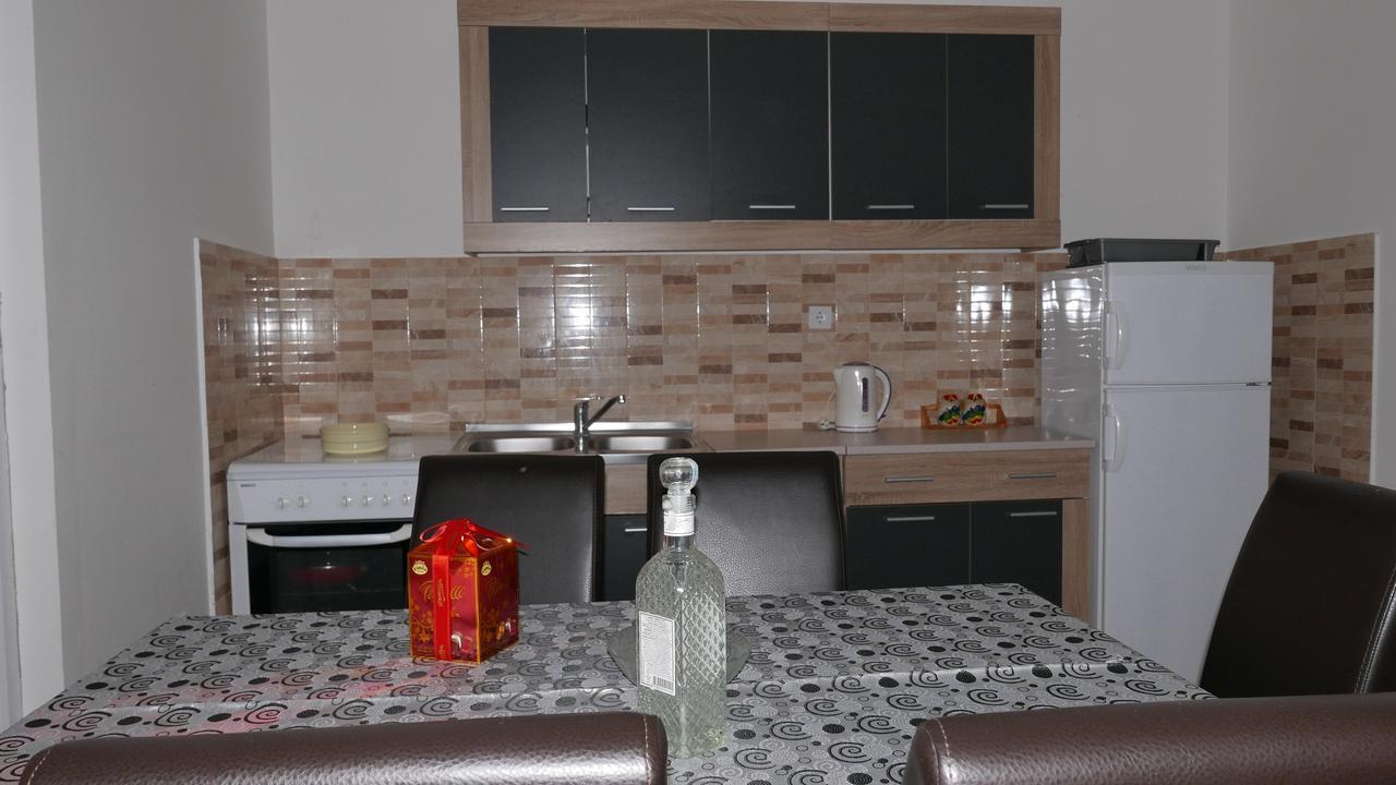 ApartHotel Stijovic Bar Buitenkant foto