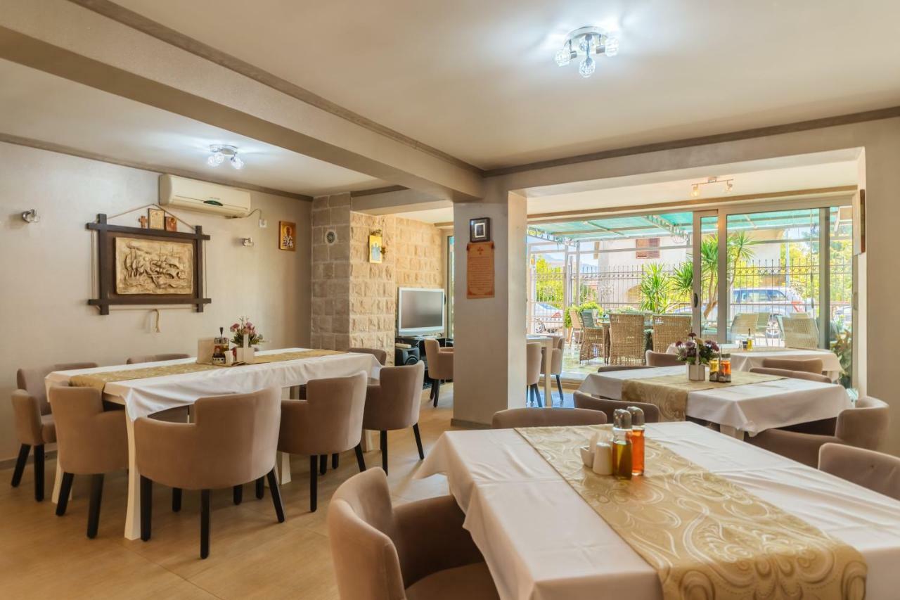ApartHotel Stijovic Bar Buitenkant foto